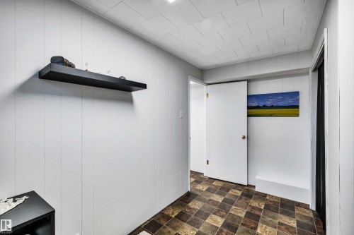 7811 134B Avenue, Edmonton, AB - Indoor Photo Showing Other Room