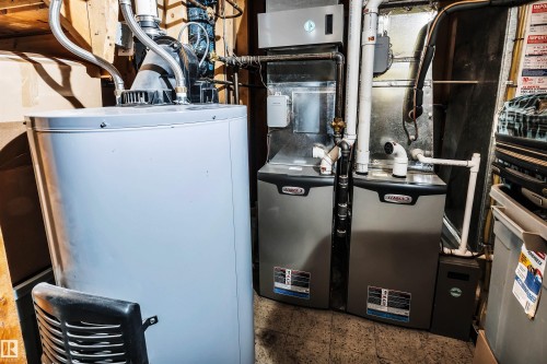 7811 134B Avenue, Edmonton, AB - Indoor Photo Showing Basement