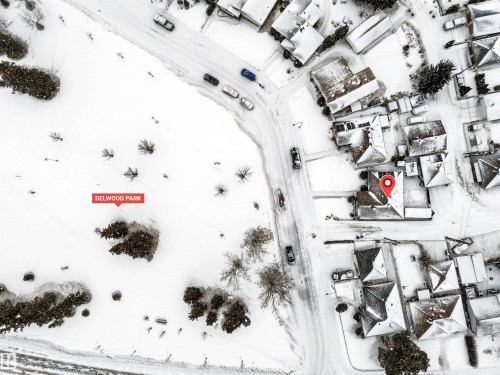 7811 134B Avenue, Edmonton, AB - Outdoor With View