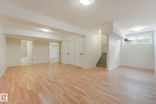 17535 13 Avenue, Edmonton, AB - Indoor Photo Showing Other Room