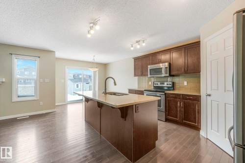 17535 13 Avenue, Edmonton, AB - Indoor Photo Showing Kitchen