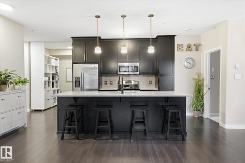 120 1144 Adamson Drive, Edmonton, AB - Indoor Photo Showing Kitchen With Stainless Steel Kitchen With Upgraded Kitchen