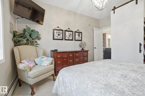 120 1144 Adamson Drive, Edmonton, AB - Indoor Photo Showing Bedroom