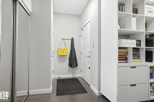 120 1144 Adamson Drive, Edmonton, AB - Indoor