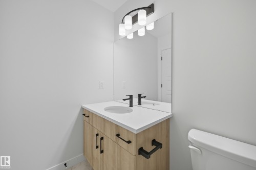 37 Gable Common, Spruce Grove, AB - Indoor Photo Showing Bathroom