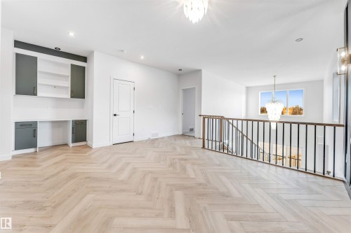 21 Trill Point(E), Spruce Grove, AB - Indoor Photo Showing Other Room