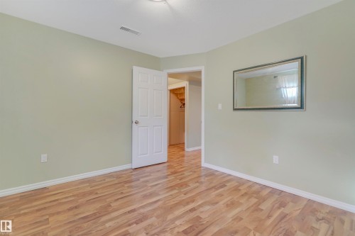 13 9420 172 Street, Edmonton, AB - Indoor Photo Showing Other Room