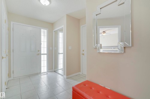 13 9420 172 Street, Edmonton, AB - Indoor Photo Showing Other Room