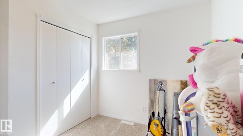 9515B 120 Avenue, Edmonton, AB - Indoor