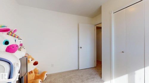9515B 120 Avenue, Edmonton, AB - Indoor Photo Showing Other Room