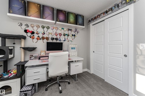 20318 15A Avenue, Edmonton, AB - Indoor Photo Showing Office