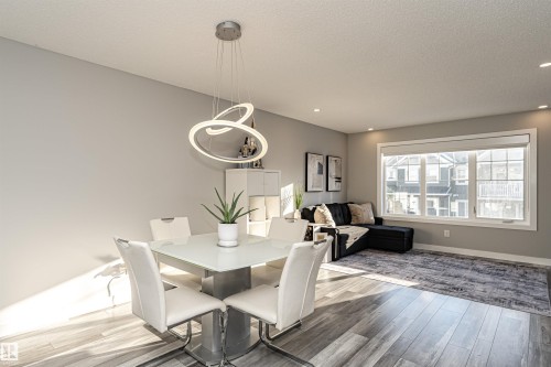 20318 15A Avenue, Edmonton, AB - Indoor Photo Showing Dining Room