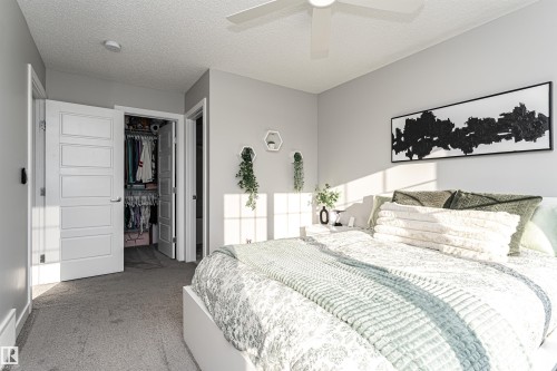 20318 15A Avenue, Edmonton, AB - Indoor Photo Showing Bedroom