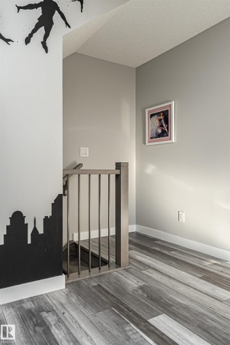 20318 15A Avenue, Edmonton, AB - Indoor Photo Showing Other Room