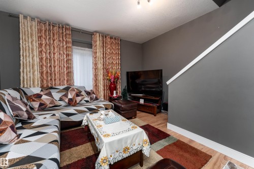 37 13003 132 Avenue, Edmonton, AB - Indoor