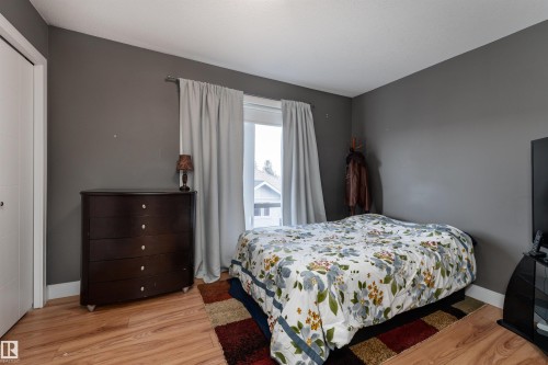 37 13003 132 Avenue, Edmonton, AB - Indoor Photo Showing Bedroom