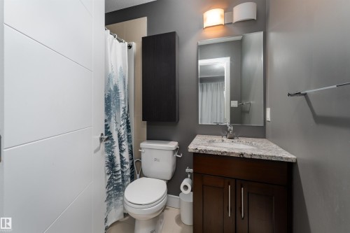 37 13003 132 Avenue, Edmonton, AB - Indoor Photo Showing Bathroom