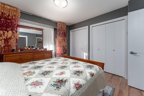 37 13003 132 Avenue, Edmonton, AB - Indoor Photo Showing Bedroom