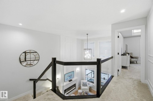 9831 223 Street, Edmonton, AB - Indoor Photo Showing Other Room