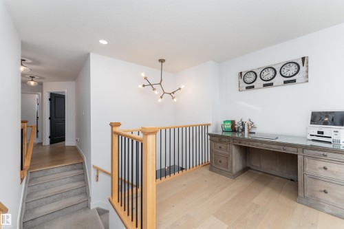 39 Jacobs Close, St. Albert, AB - Indoor