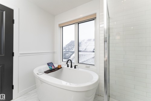 39 Jacobs Close, St. Albert, AB - Indoor Photo Showing Bathroom