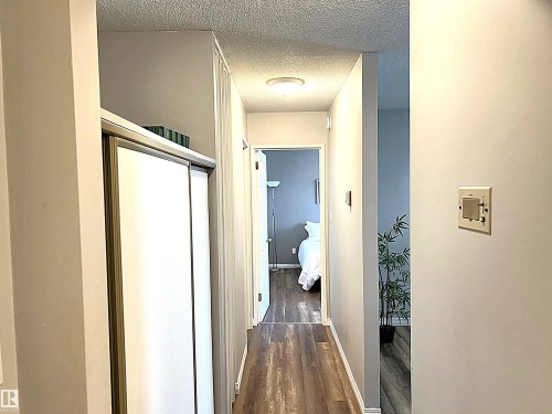 103 8310 Jasper Avenue, Edmonton, AB - Indoor Photo Showing Other Room