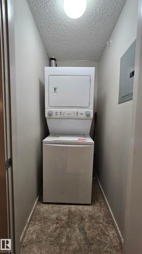 444 348 Windermere Road, Edmonton, AB - Indoor Photo Showing Laundry Room