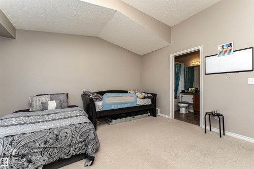 103 13825 155 Avenue, Edmonton, AB - Indoor Photo Showing Bedroom