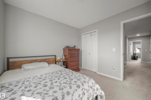 1745 Erker Way, Edmonton, AB - Indoor Photo Showing Bedroom