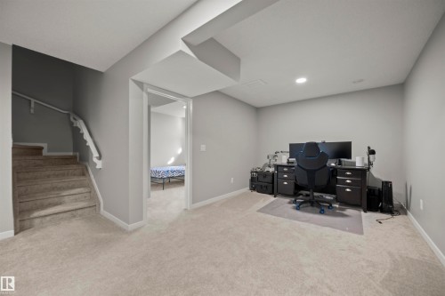 1745 Erker Way, Edmonton, AB - Indoor