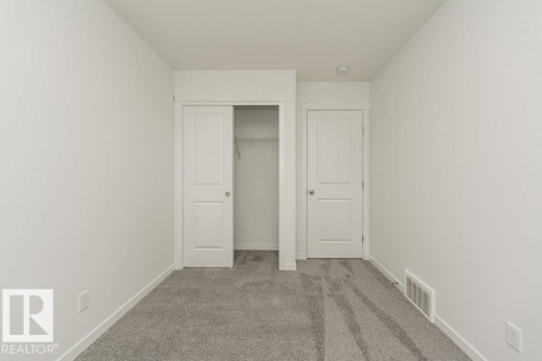 335 Edgemont Drive, Edmonton, AB - Indoor Photo Showing Other Room