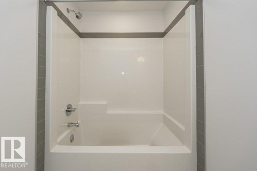 335 Edgemont Drive, Edmonton, AB - Indoor