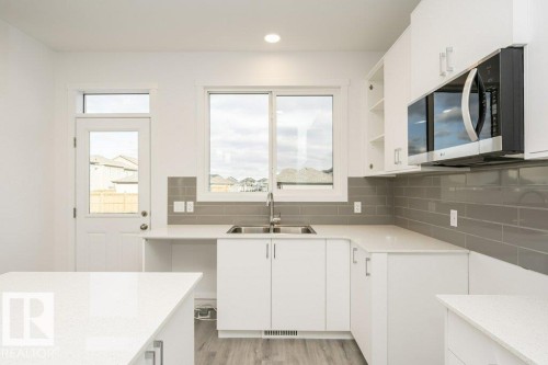 335 Edgemont Drive, Edmonton, AB - Indoor Photo Showing Kitchen With Double Sink