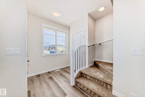 17548 63 Street, Edmonton, AB - Indoor Photo Showing Other Room