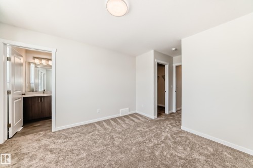 17548 63 Street, Edmonton, AB - Indoor Photo Showing Other Room