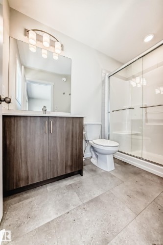 17548 63 Street, Edmonton, AB - Indoor Photo Showing Bathroom