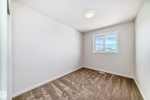17548 63 Street, Edmonton, AB - Indoor Photo Showing Other Room