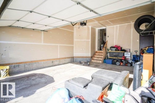 View of garage - 1426 25 Avenue Nw, Edmonton, AB - Indoor Photo Showing Other Room