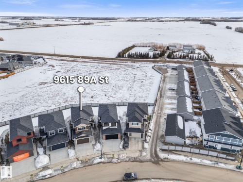 9615 89A Street  Morinville, AB T8R 2R6