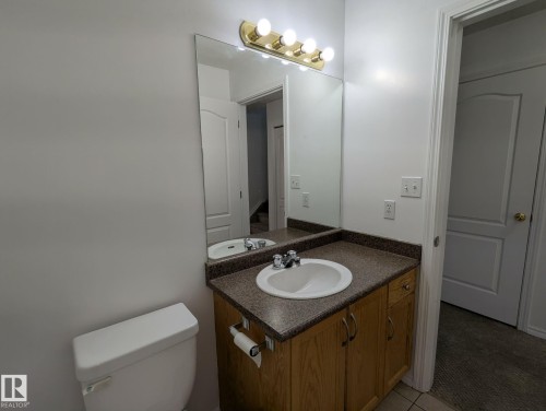 11725 83 Street, Edmonton, AB - Indoor Photo Showing Bathroom