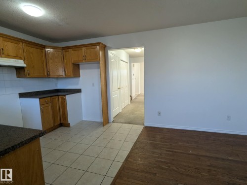 11725 83 Street, Edmonton, AB - Indoor Photo Showing Kitchen