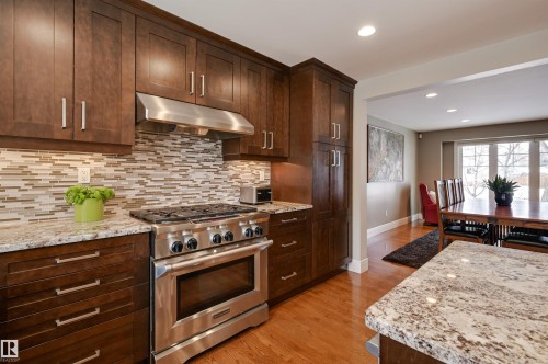 10997 131 Street, Edmonton, AB - Indoor Photo Showing Kitchen With Upgraded Kitchen