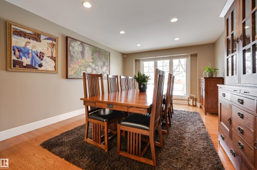 10997 131 Street, Edmonton, AB - Indoor Photo Showing Dining Room