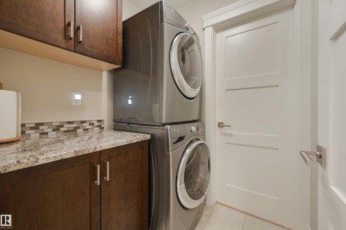 10997 131 Street, Edmonton, AB - Indoor Photo Showing Laundry Room