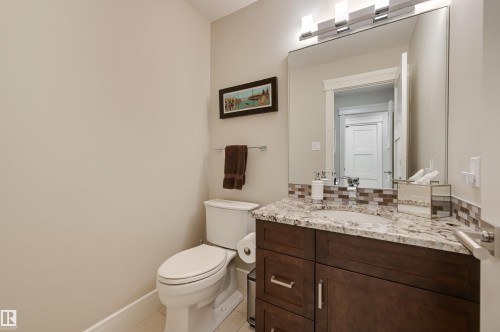 10997 131 Street, Edmonton, AB - Indoor Photo Showing Bathroom