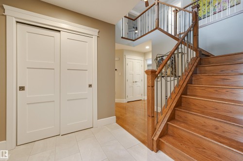 10997 131 Street, Edmonton, AB - Indoor Photo Showing Other Room