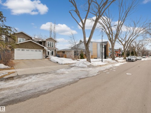 10997 131 Street, Edmonton, AB - Outdoor