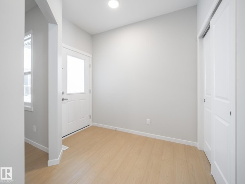 7103 177 Avenue, Edmonton, AB - Indoor Photo Showing Other Room