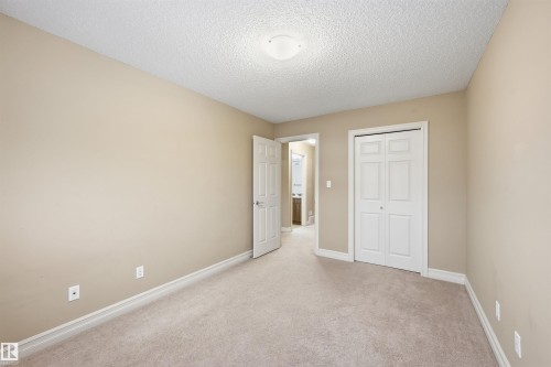 6833 Cardinal Link, Edmonton, AB - Indoor Photo Showing Other Room