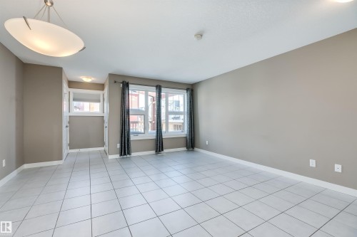 131 401 Southfork Drive, Leduc, AB - Indoor Photo Showing Other Room